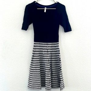 Xhilaration Dress Black and White